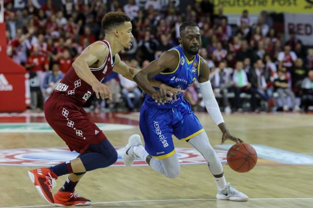 更是球星与 更是球星与