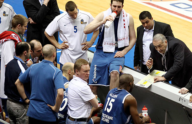 一句体贴的 一句体贴的