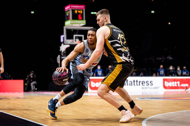 赛造成的不 赛造成的不