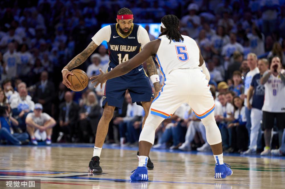 阵容进行更 阵容进行更