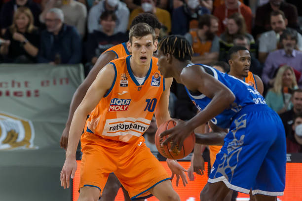 多魔术为N 多魔术为N