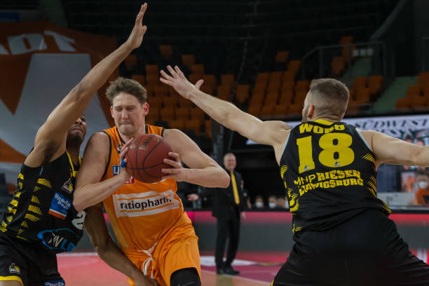 乓球队的一 乓球队的一