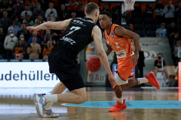 上海地产集 上海地产集